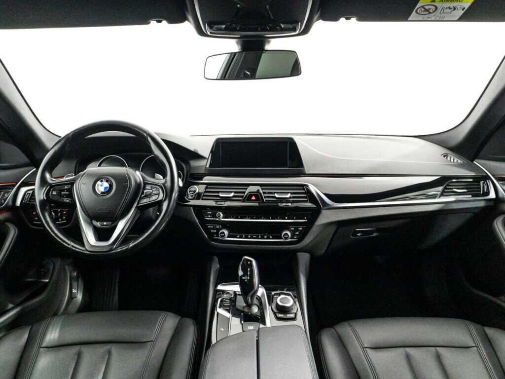 Купить BMW 5 серии, 2018, 147 719 км.. Фото: #12