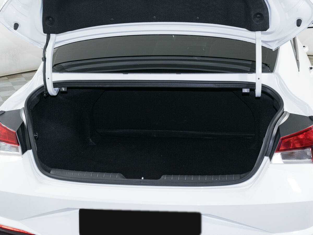 Купить Hyundai Elantra, 2021, 43 735 км.. Фото: #5