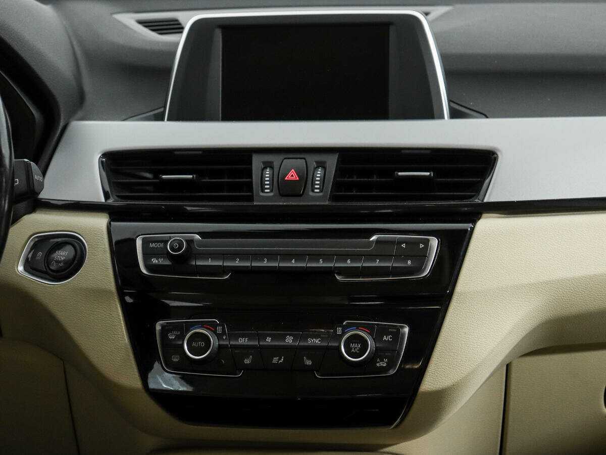 Купить BMW X1, 2017, 178 263 км.. Фото: #10