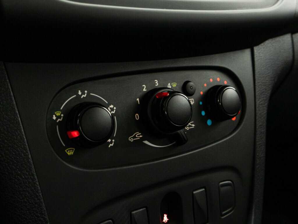 Купить Рено Сандеро, 2016, 69 724 км.. Фото: #14