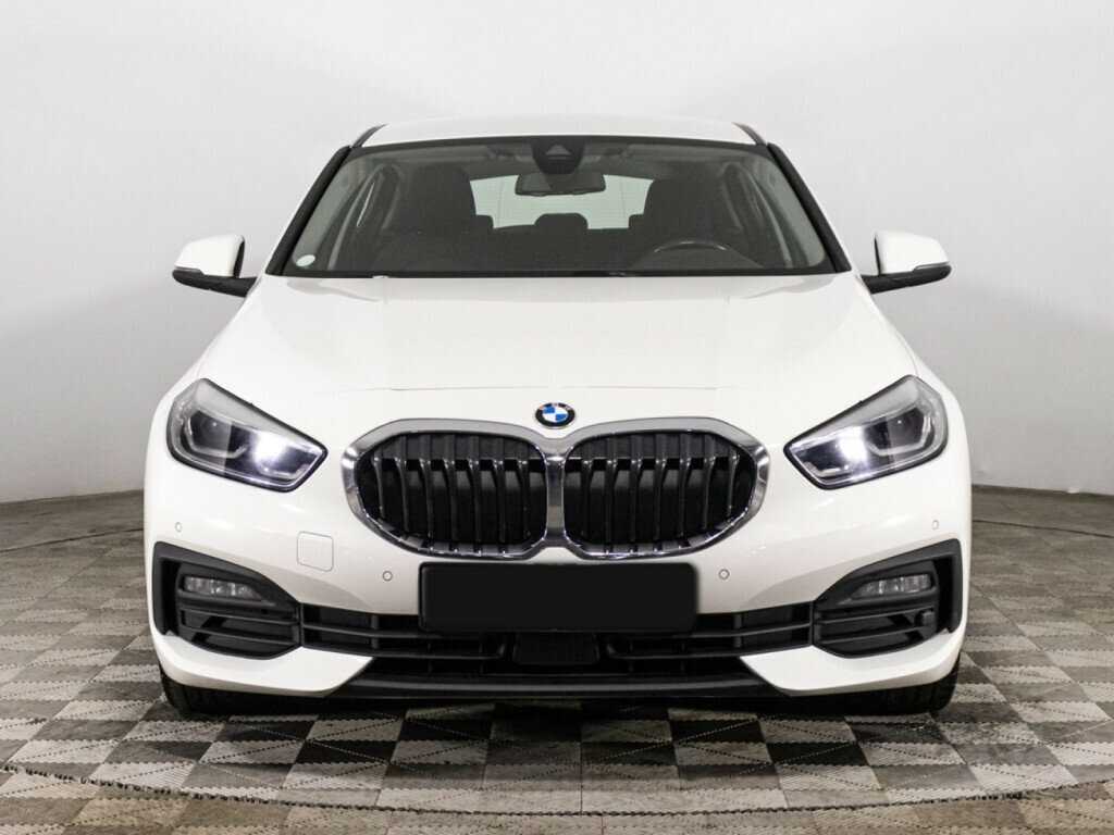 Купить BMW 1 серии, 2019, 140 424 км.. Фото: #1