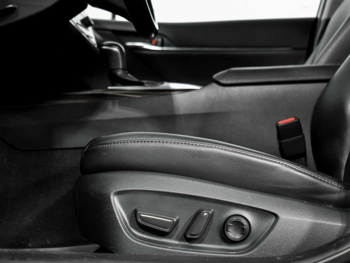Купить Toyota Camry, 2020, 80 000 км.. Фото: #5