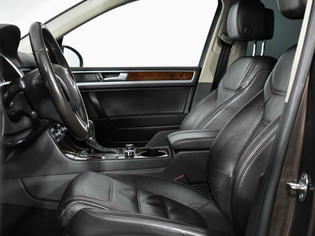 Купить Volkswagen Touareg, 2013, 181 500 км.. Фото: #12