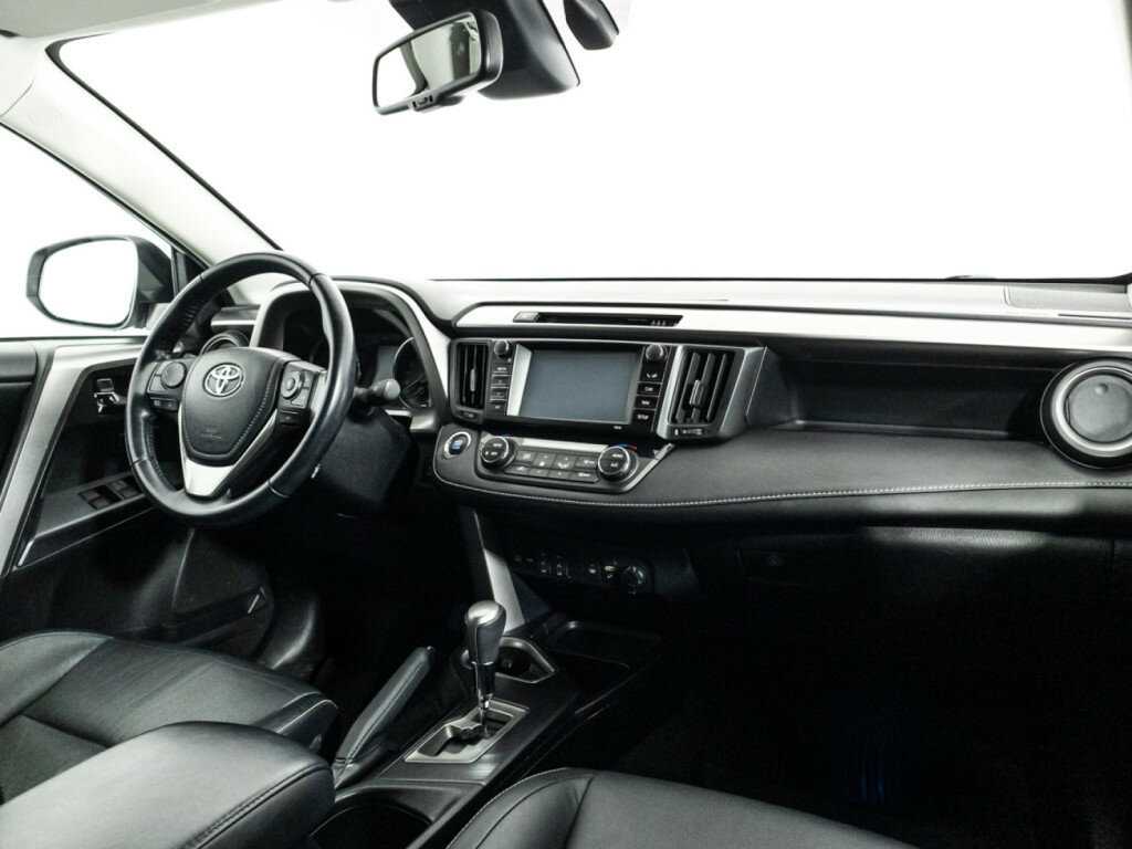 Купить Toyota RAV4, 2017, 119 187 км.. Фото: #8