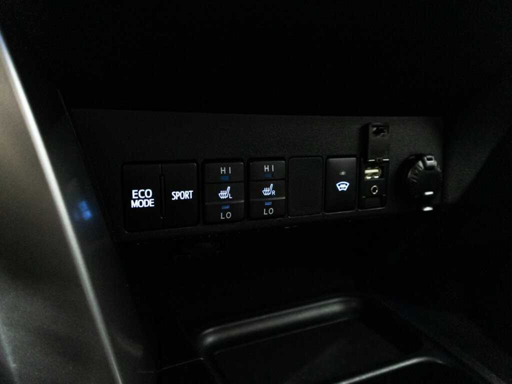 Купить Toyota RAV4, 2017, 119 187 км.. Фото: #21