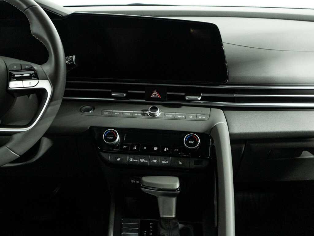 Купить Hyundai Elantra, 2021, 38 804 км.. Фото: #13