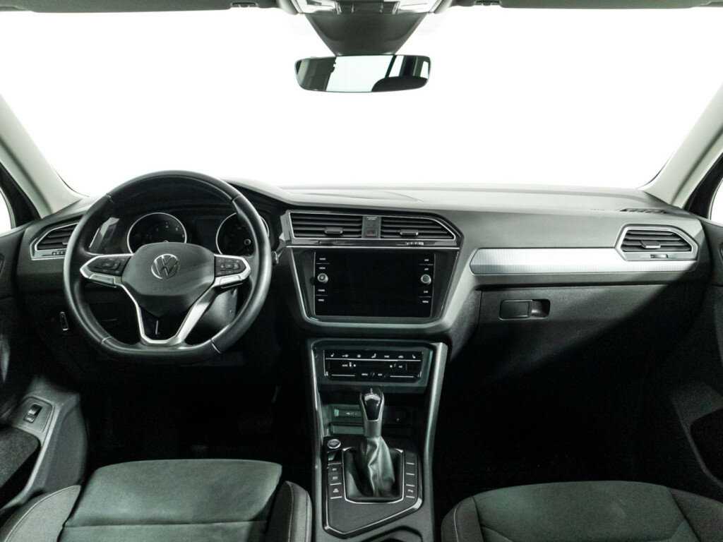 Купить Volkswagen Tiguan, 2021, 71 897 км.. Фото: #12