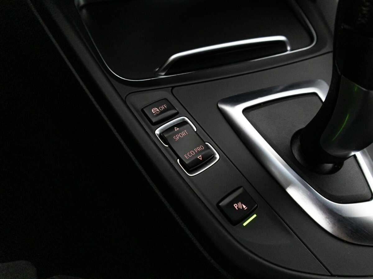 Купить BMW 3 серии, 2016, 90 800 км.. Фото: #17