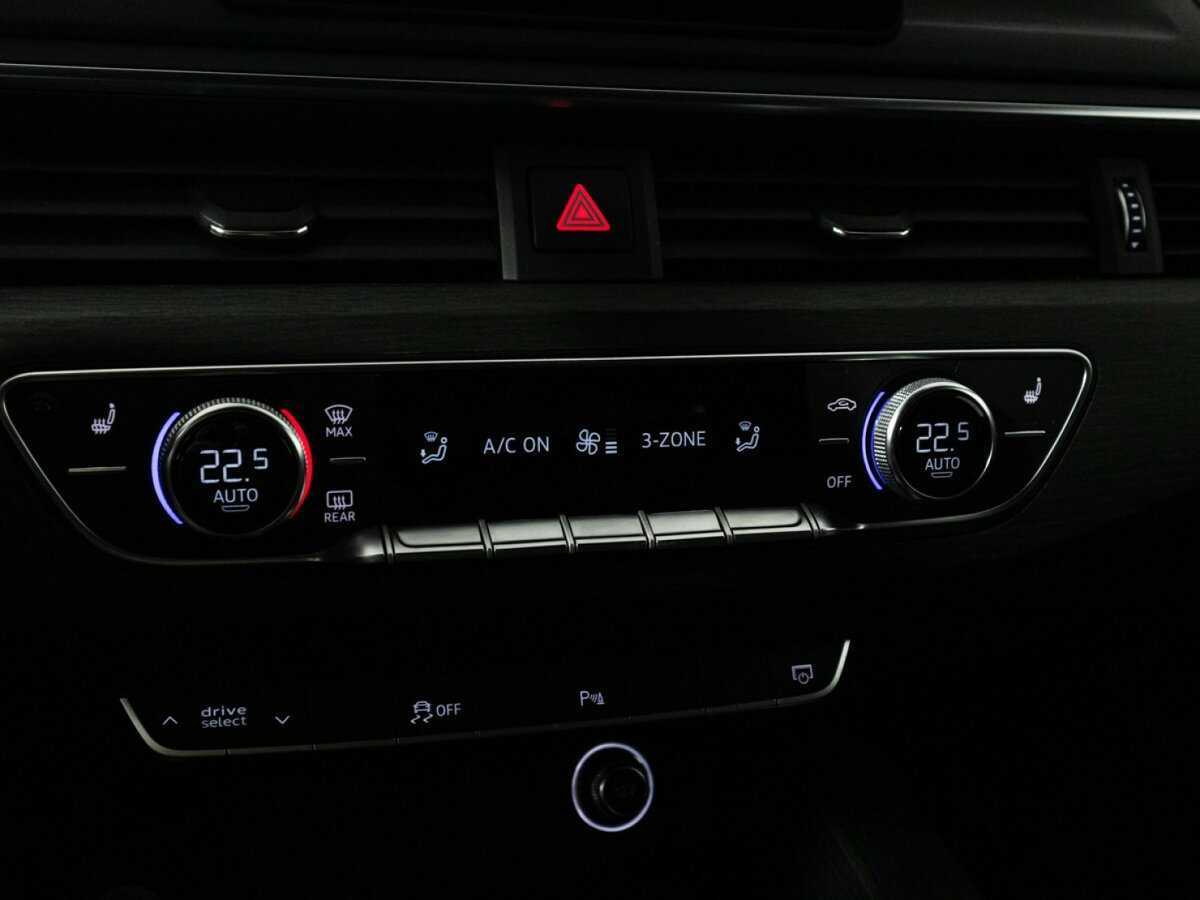 Купить Audi A4, 2018, 74 900 км.. Фото: #17