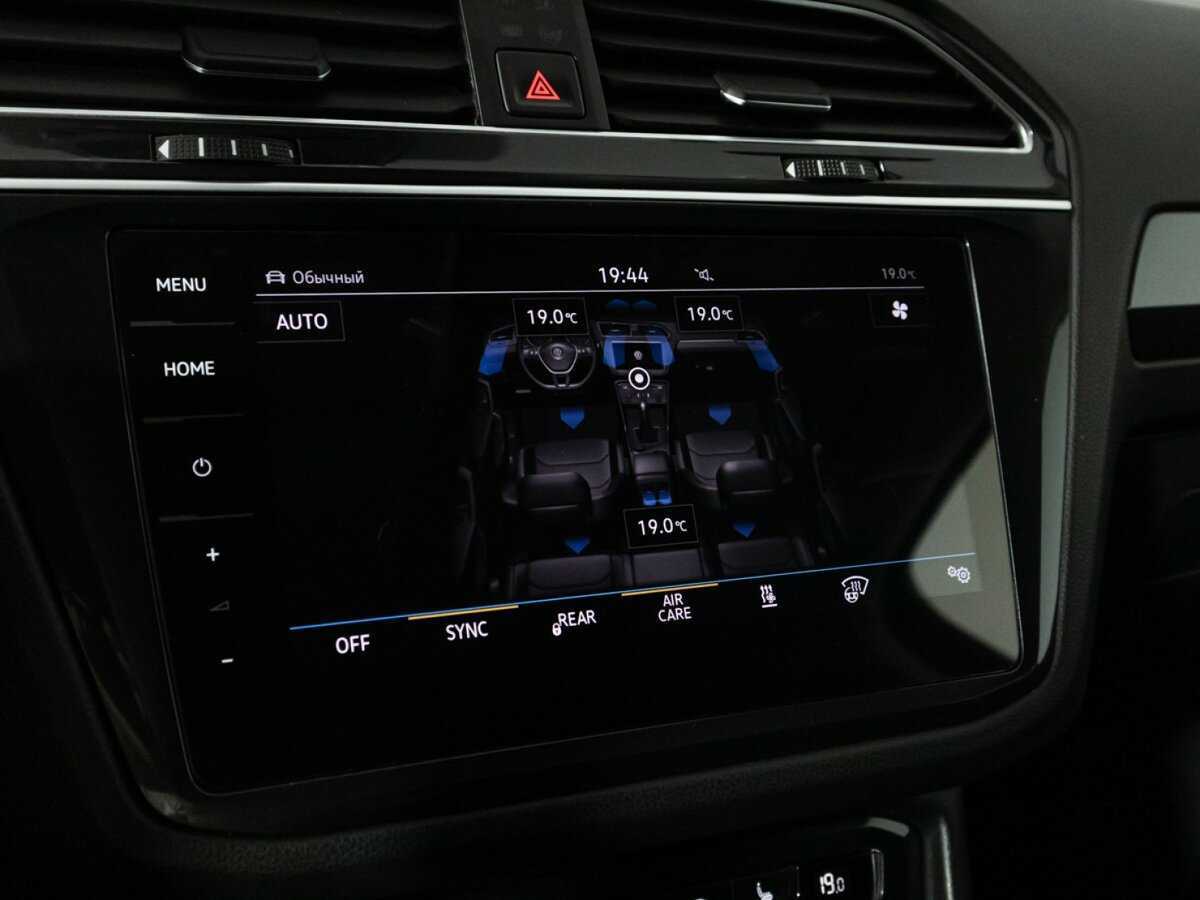Купить Volkswagen Tiguan, 2018, 153 729 км.. Фото: #19