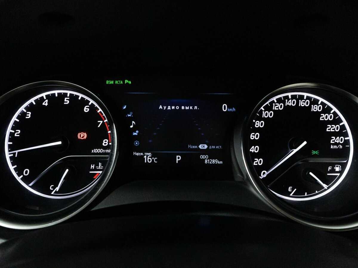 Купить Toyota Camry, 2018, 81 286 км.. Фото: #11