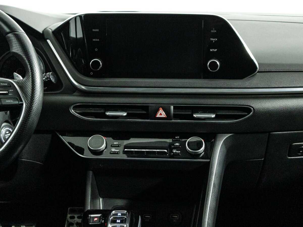Купить Hyundai Sonata, 2021, 70 228 км.. Фото: #13