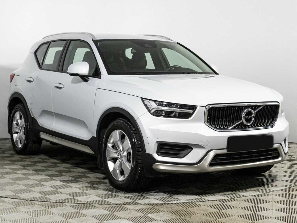 Купить Volvo XC40, 2019, 51 831 км.. Фото: #2