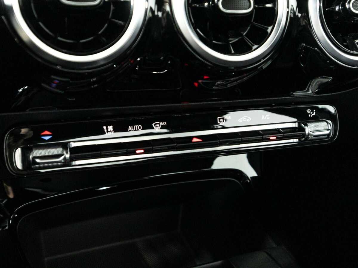 Купить Mercedes-Benz A-Класс, 2019, 93 695 км.. Фото: #17