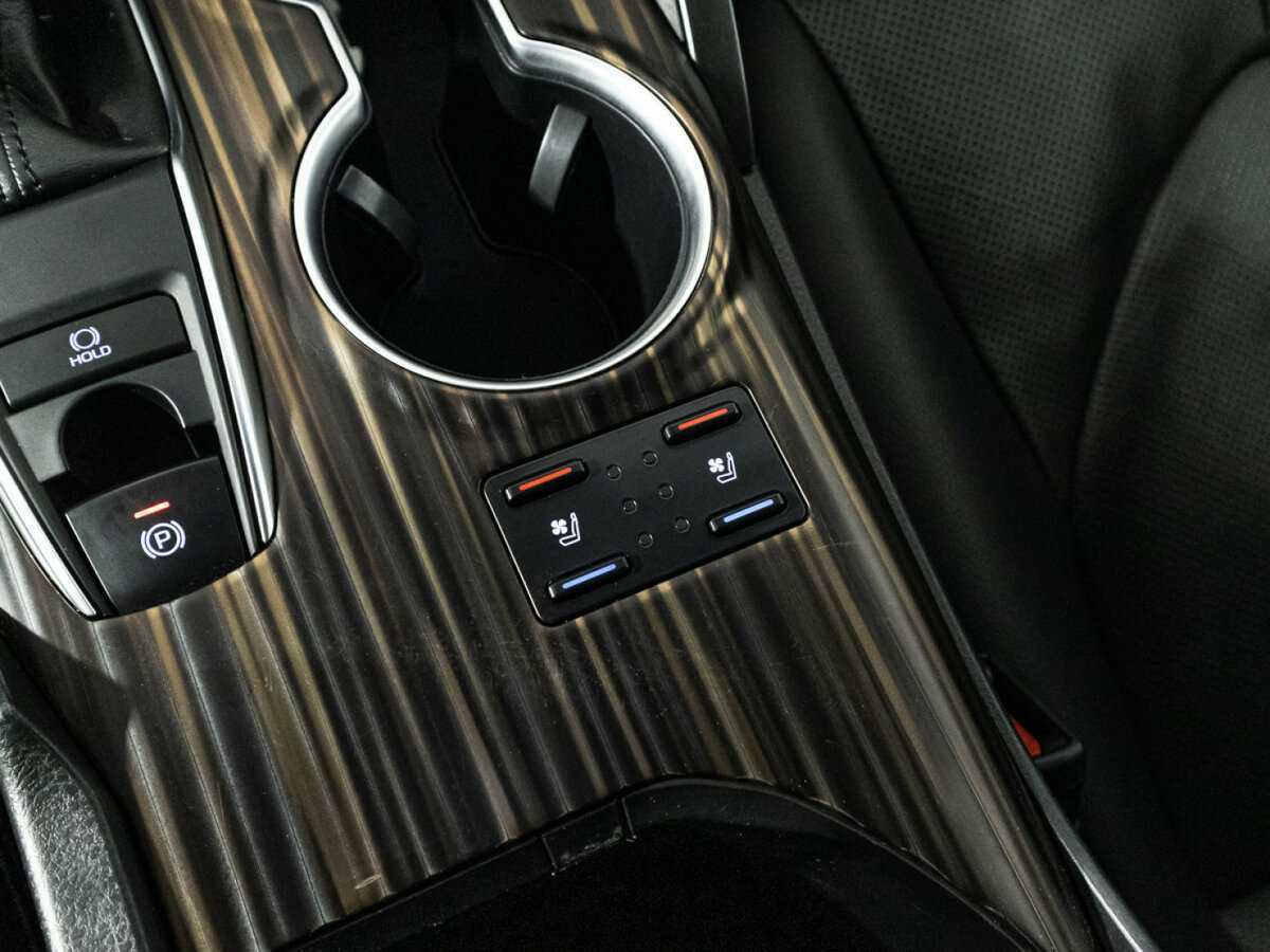 Купить Toyota Camry, 2018, 138 154 км.. Фото: #20