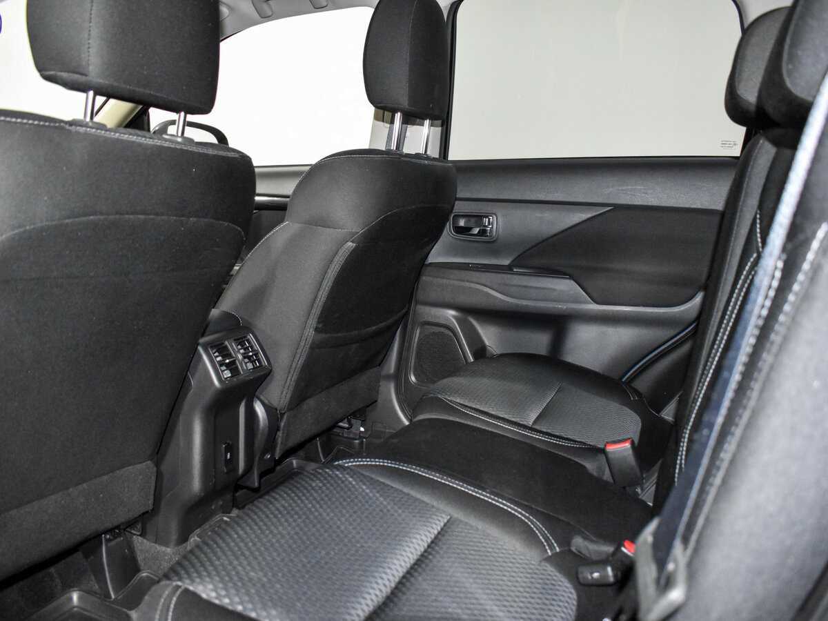 Купить Mitsubishi Outlander, 2021, 36 408 км.. Фото: #12