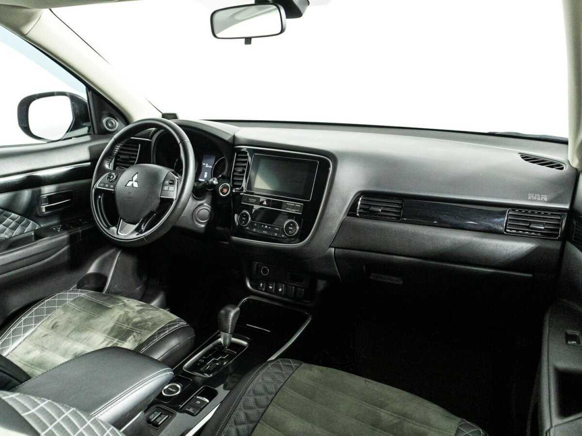 Купить Mitsubishi Outlander, 2019, 69 248 км.. Фото: #8