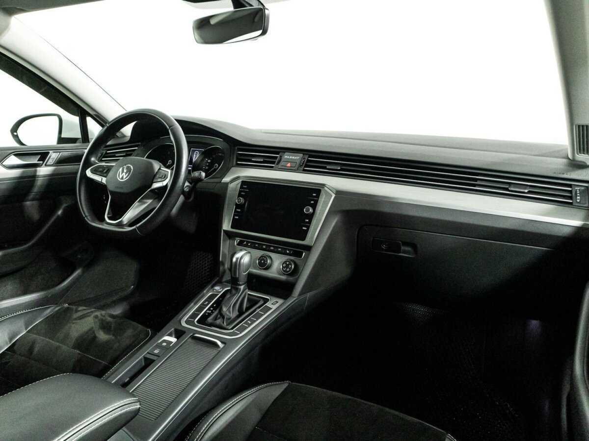 Купить Volkswagen Passat, 2021, 48 628 км.. Фото: #8