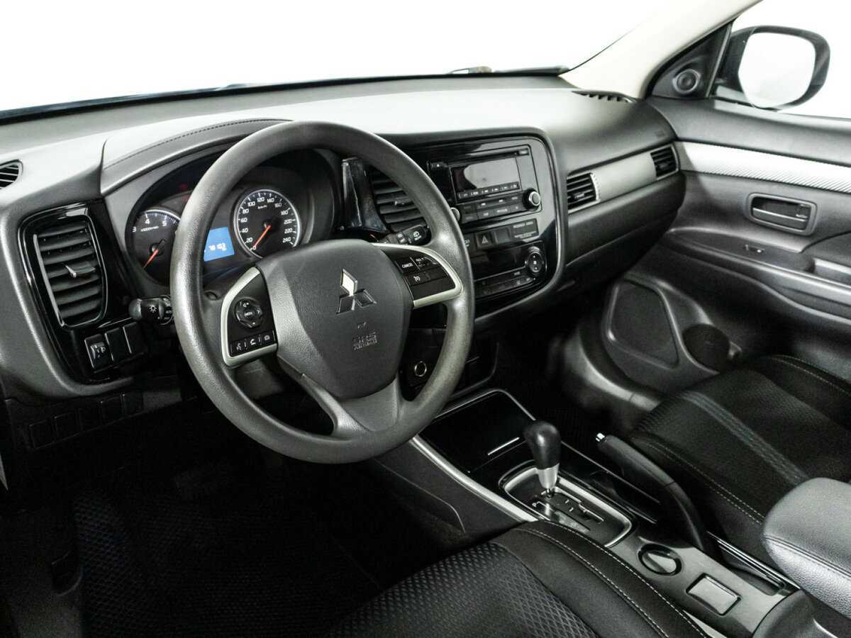 Купить Mitsubishi Outlander, 2018, 122 146 км.. Фото: #10