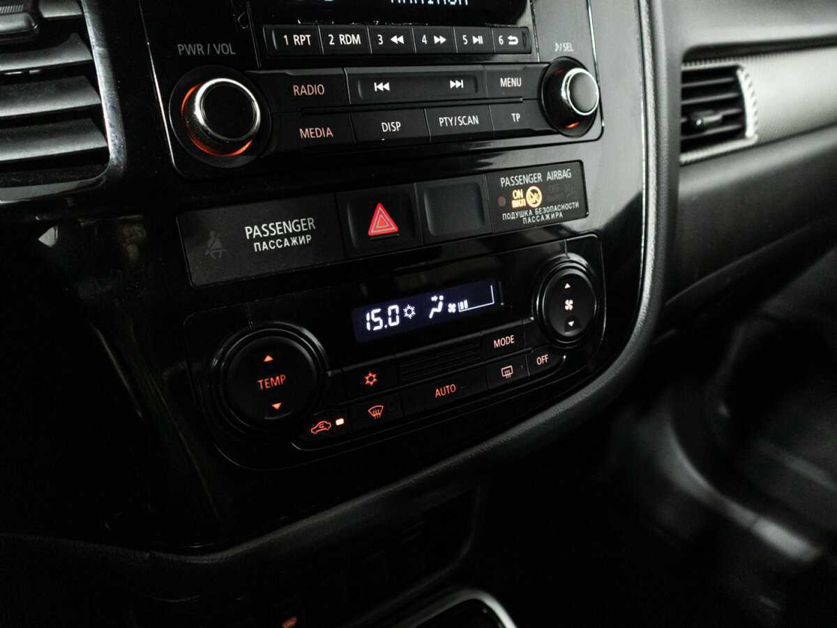 Купить Mitsubishi Outlander, 2018, 122 146 км.. Фото: #15