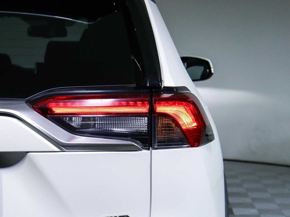 Купить Toyota RAV4, 2021, 68 235 км.. Фото: #24