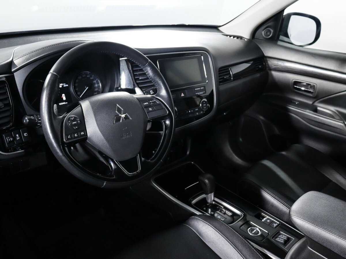 Купить Mitsubishi Outlander, 2018, 103 943 км.. Фото: #10