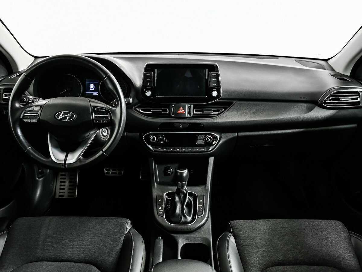 Купить Hyundai i30, 2022, 48 385 км.. Фото: #10