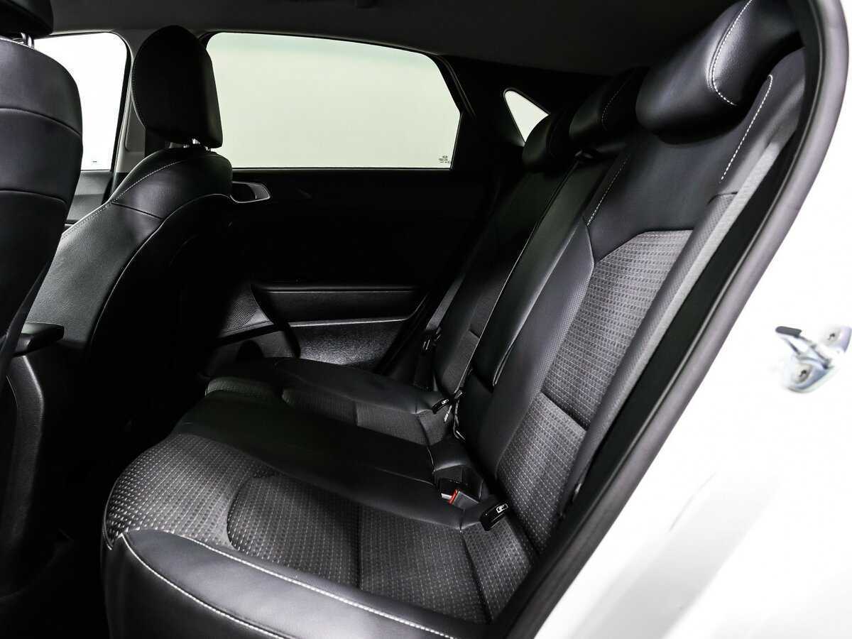 Купить Kia Ceed, 2019, 41 277 км.. Фото: #12