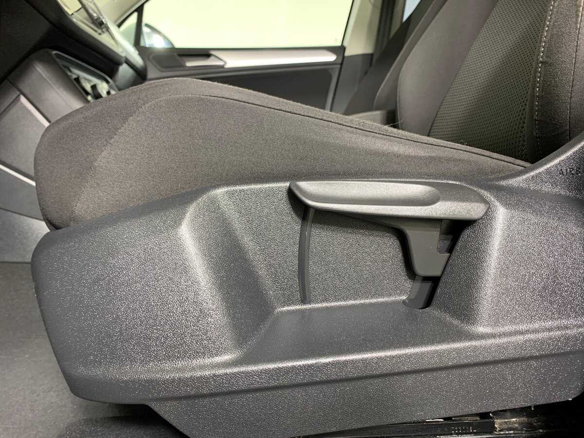 Купить Volkswagen Tiguan, 2018, 76 673 км.. Фото: #16