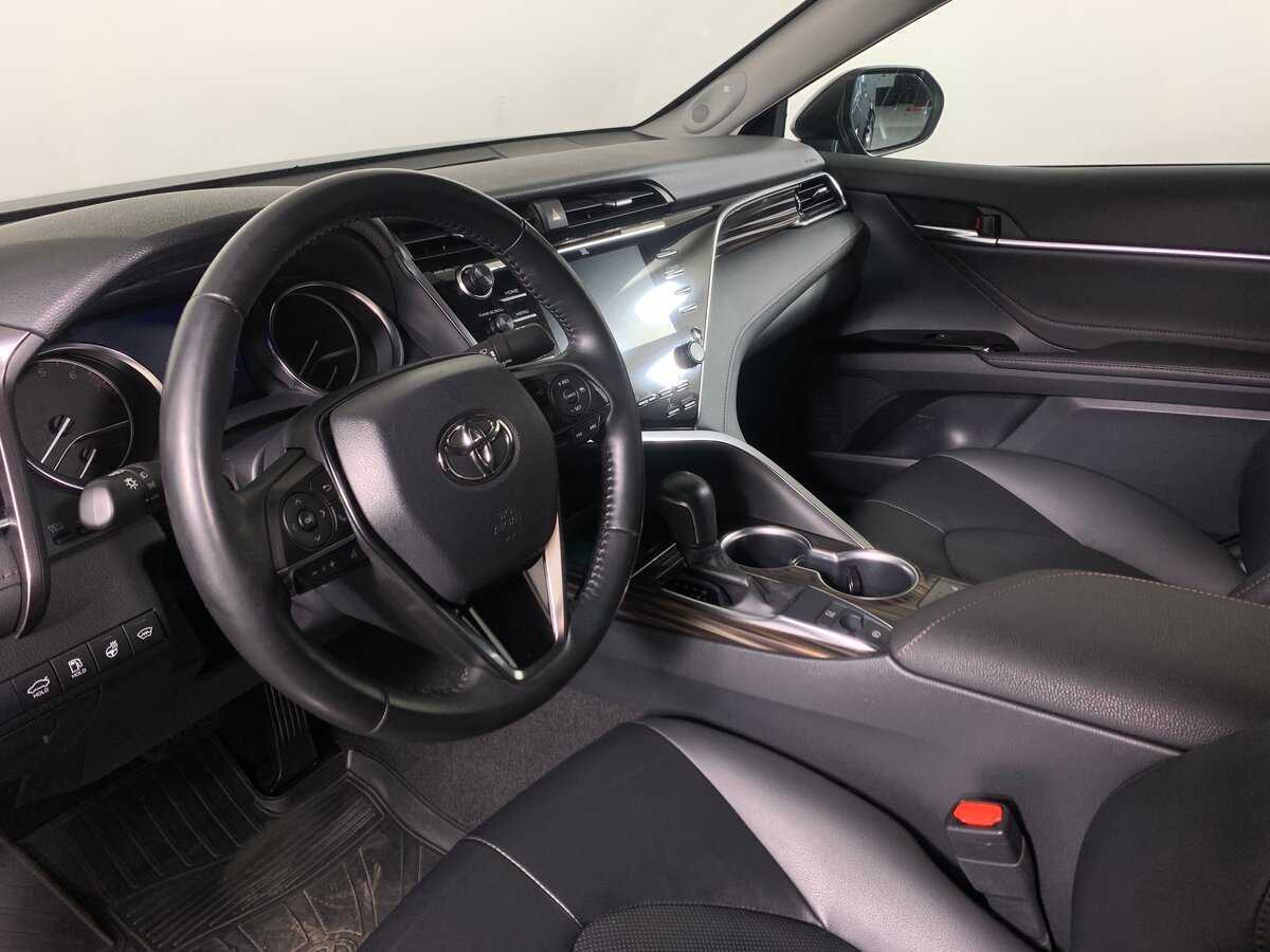 Купить Toyota Camry, 2020, 99 132 км.. Фото: #11