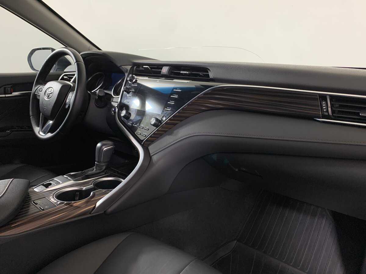 Купить Toyota Camry, 2020, 72 868 км.. Фото: #13