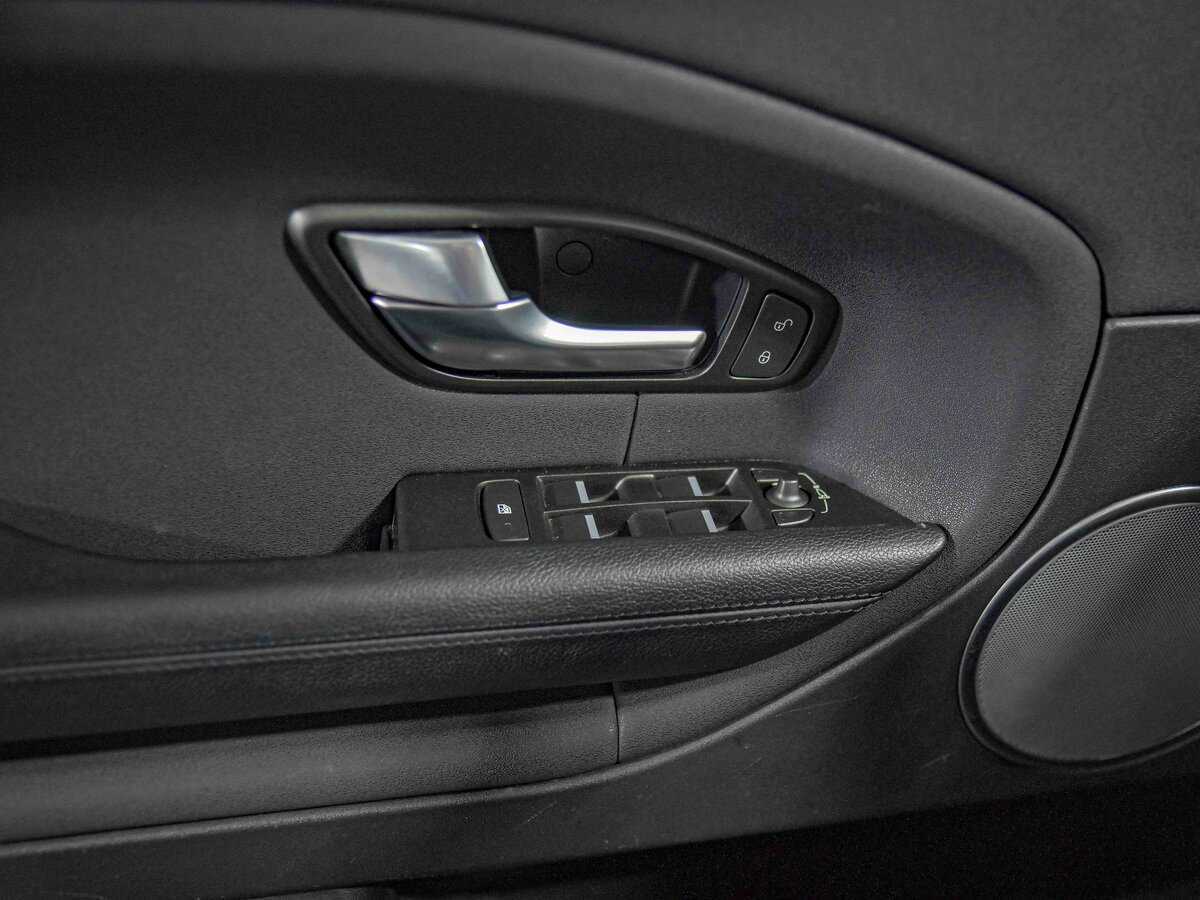 Купить Land Rover Range Rover Evoque, 2017, 123 415 км.. Фото: #13