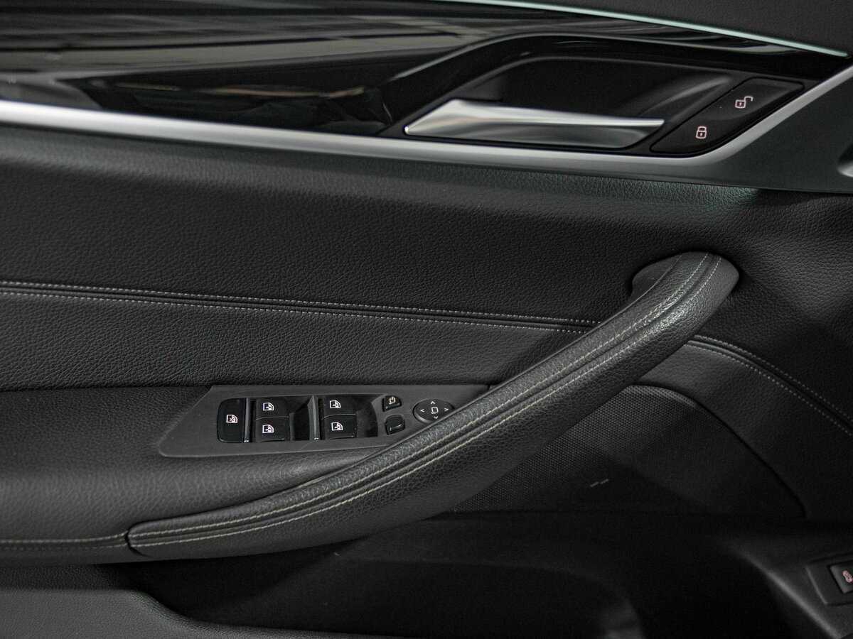 Купить BMW 5 серии, 2018, 139 124 км.. Фото: #14