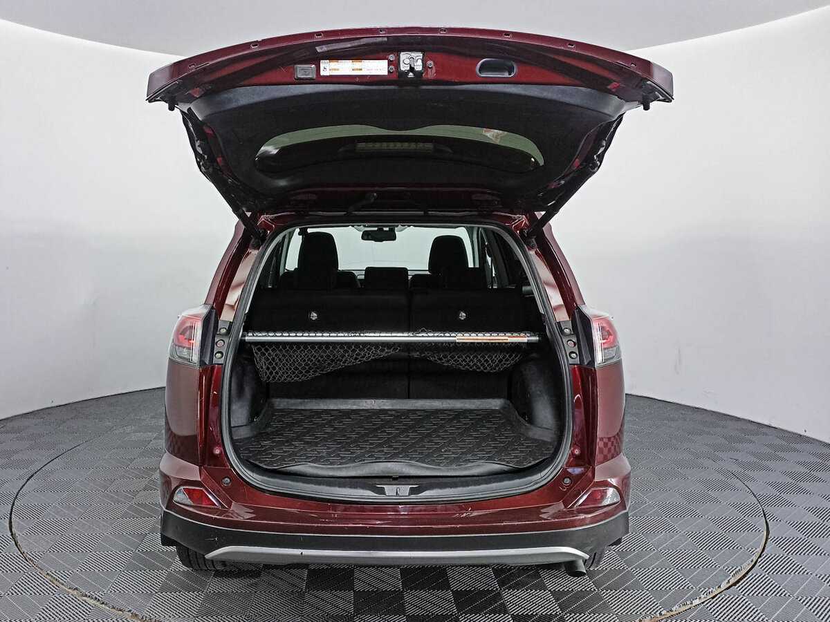 Купить Toyota RAV4, 2019, 78 570 км.. Фото: #9
