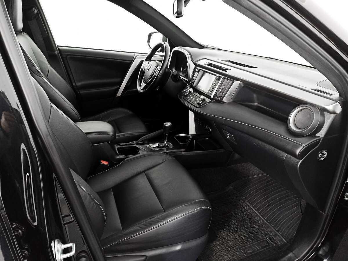 Купить Toyota RAV4, 2019, 131 828 км.. Фото: #7