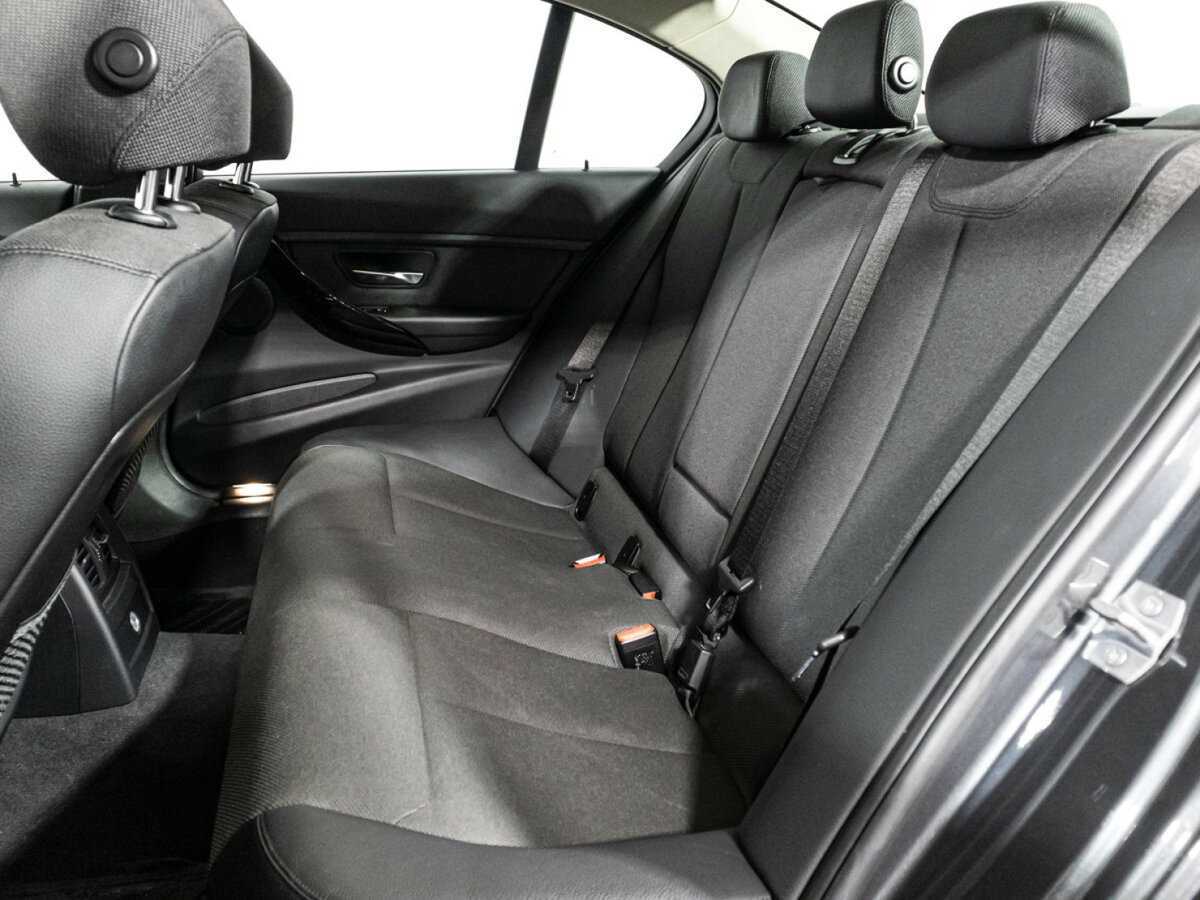 Купить BMW 3 серии, 2018, 65 895 км.. Фото: #9