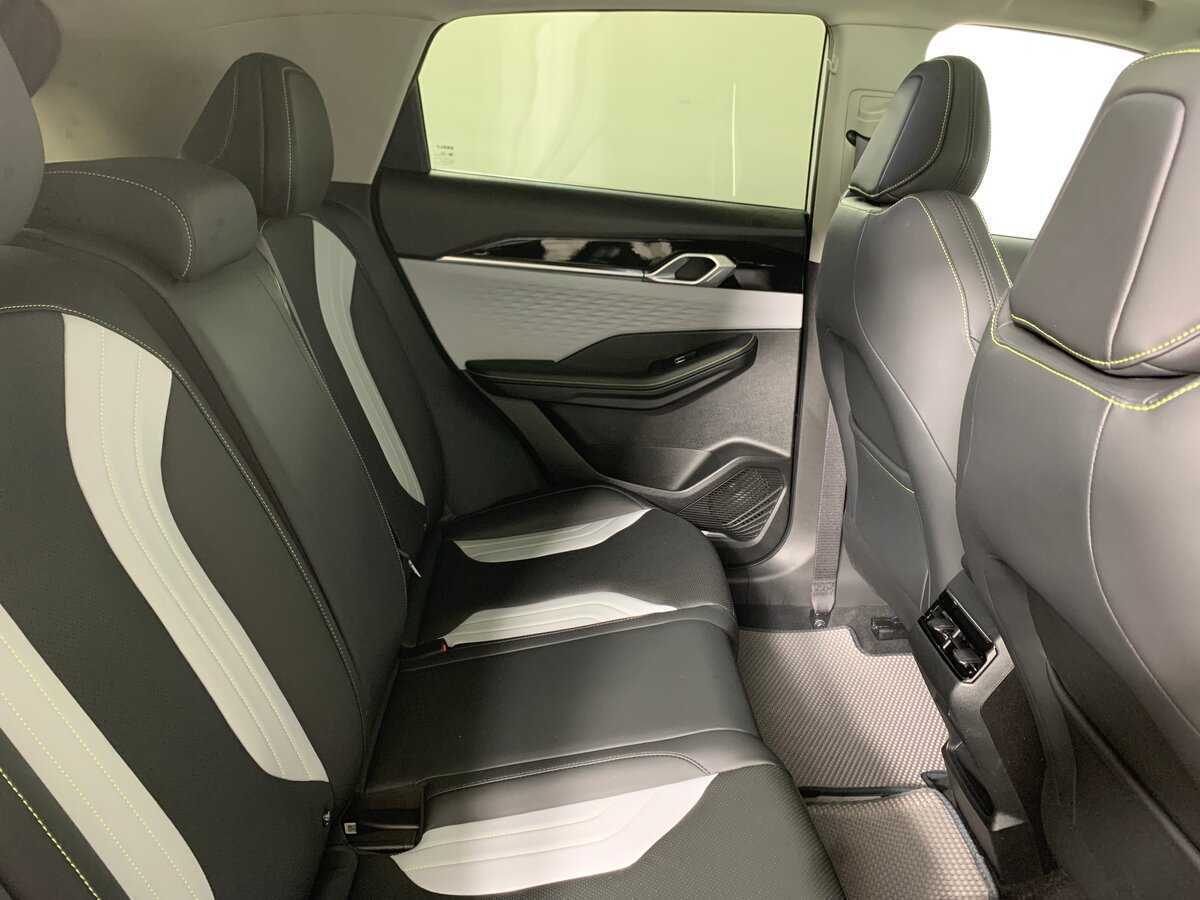 Купить Geely Coolray, 2023, 17 847 км.. Фото: #17