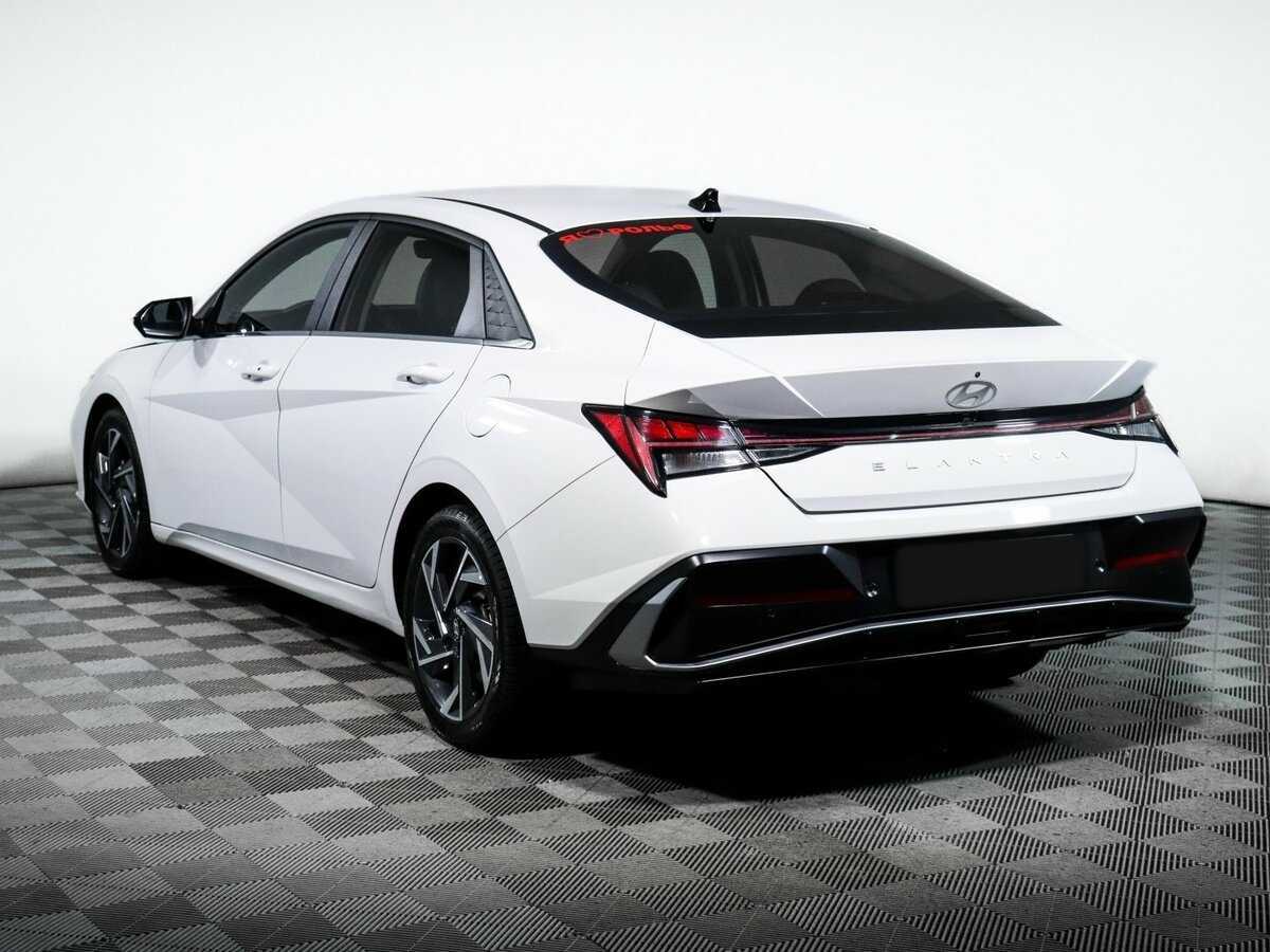 Купить Hyundai Elantra, 2023, 27 783 км.. Фото: #6