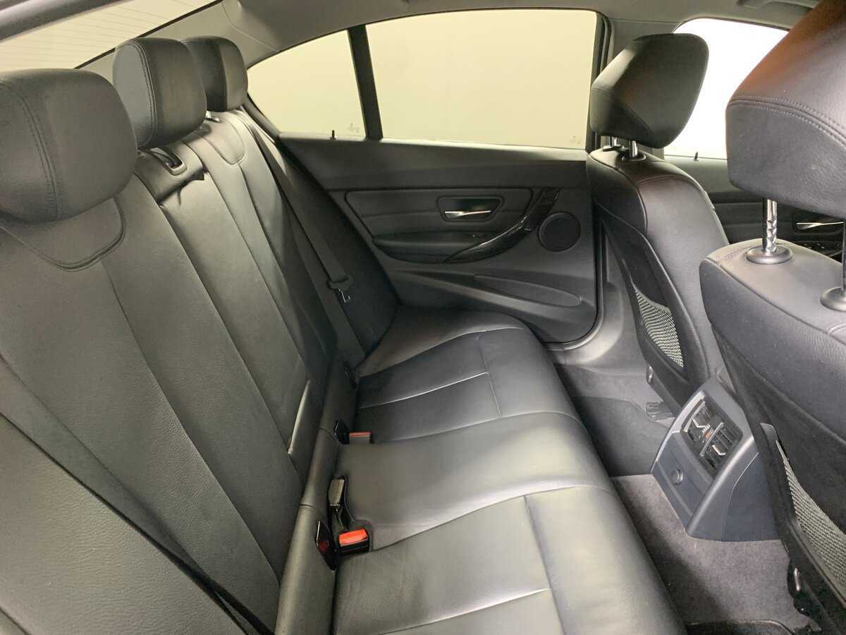 Купить BMW 3 серии, 2013, 60 819 км.. Фото: #17