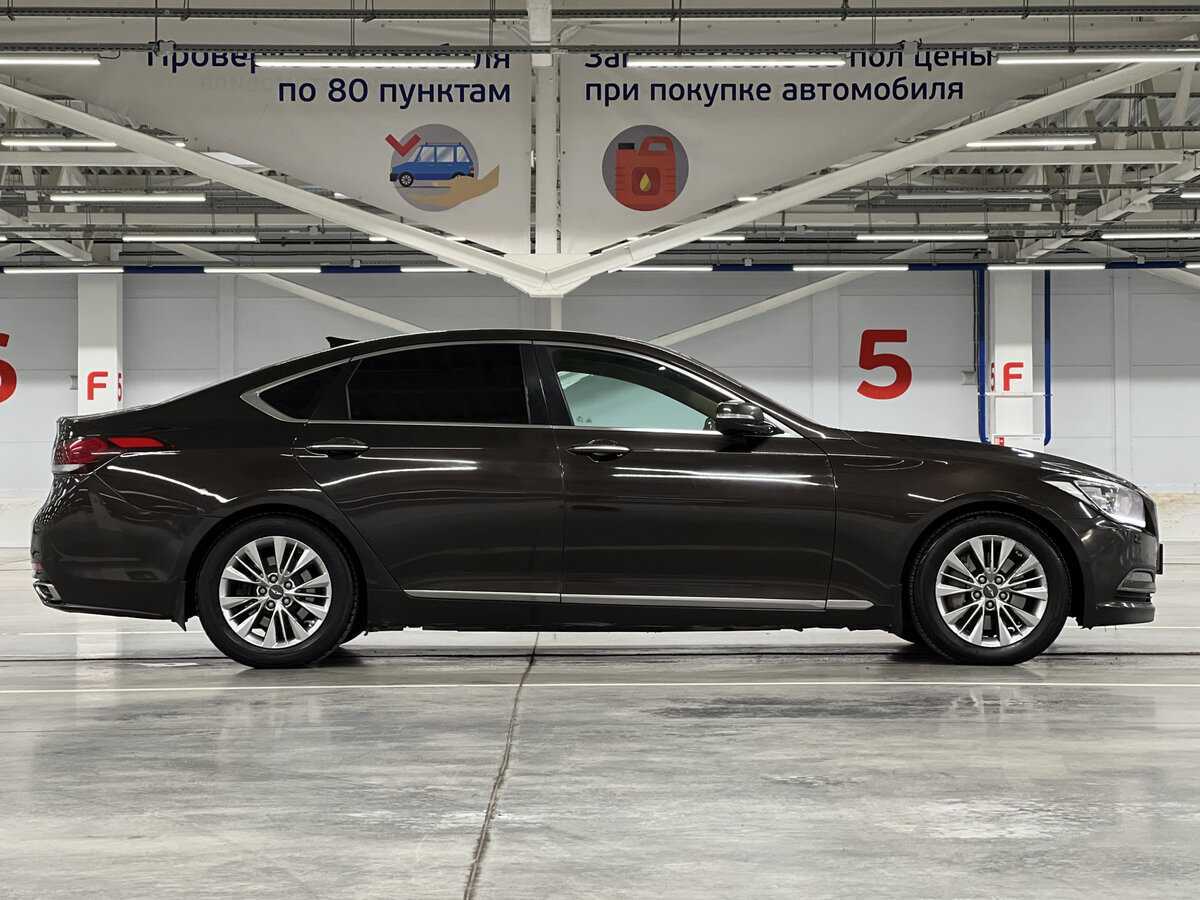 Купить Hyundai Genesis, 2014, 256 260 км.. Фото: #3