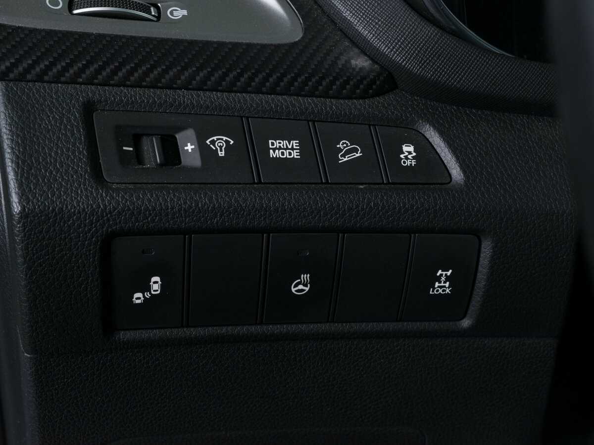 Купить Hyundai Santa Fe, 2017, 88 817 км.. Фото: #14