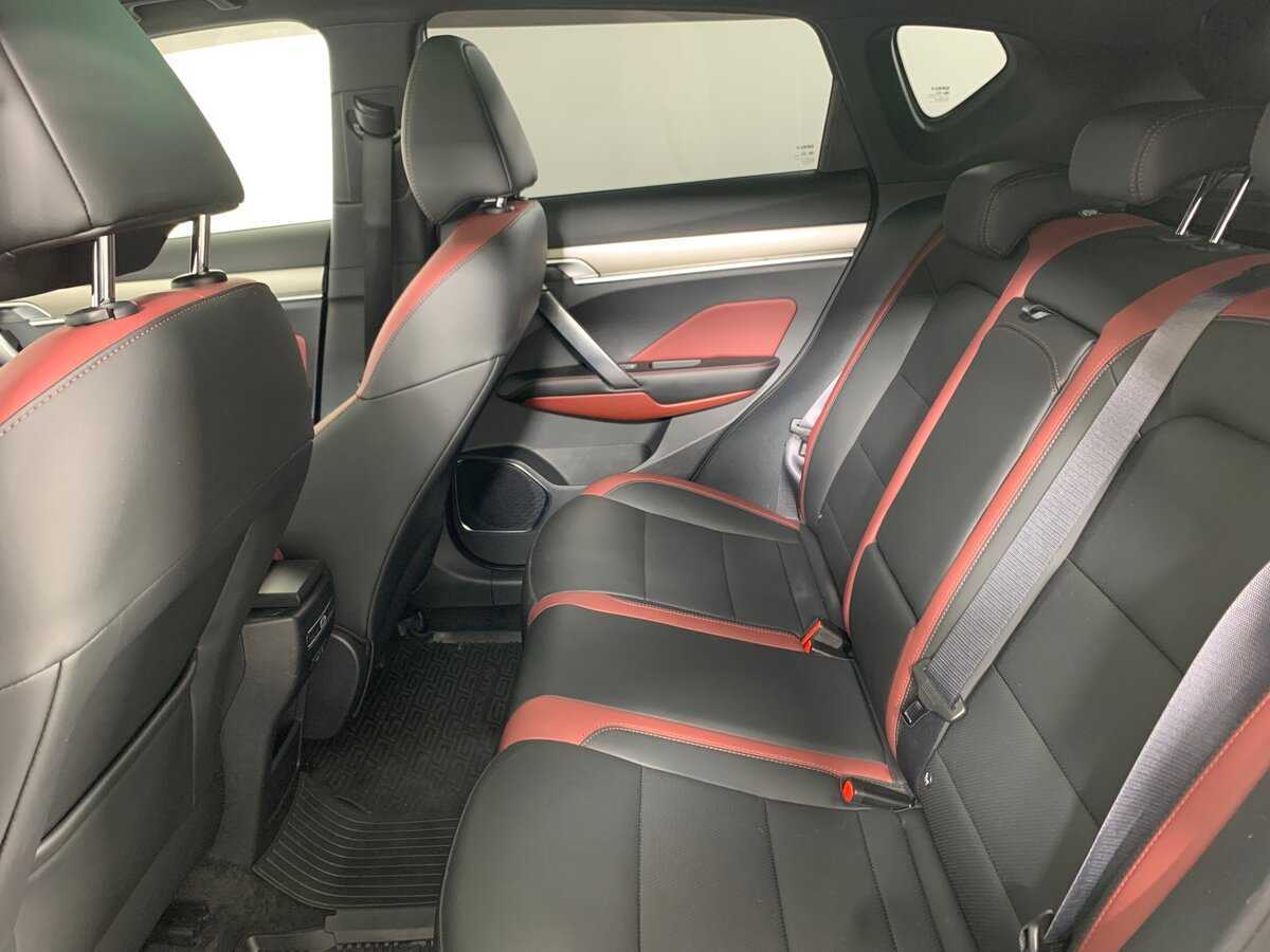 Купить Geely Coolray, 2023, 41 939 км.. Фото: #19