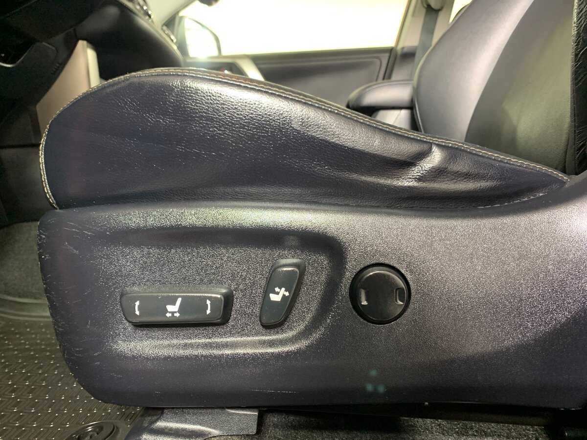 Купить Toyota RAV4, 2013, 103 634 км.. Фото: #16