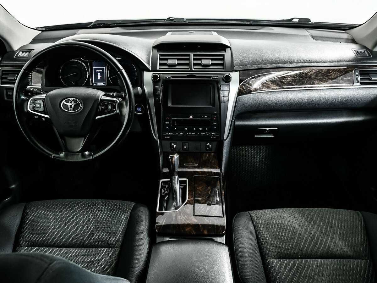 Купить Toyota Camry, 2018, 127 890 км.. Фото: #10
