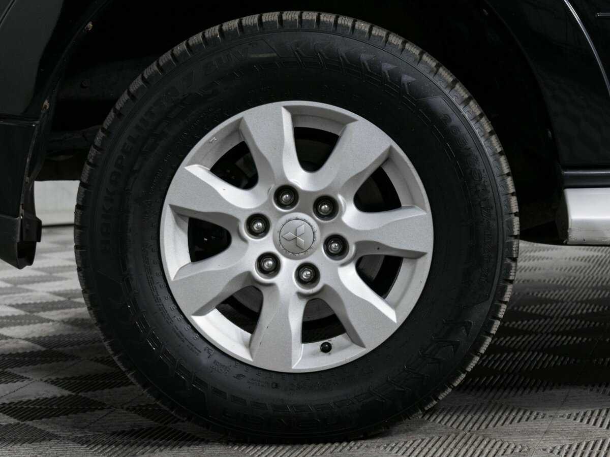 Купить Mitsubishi Pajero, 2012, 118 700 км.. Фото: #14