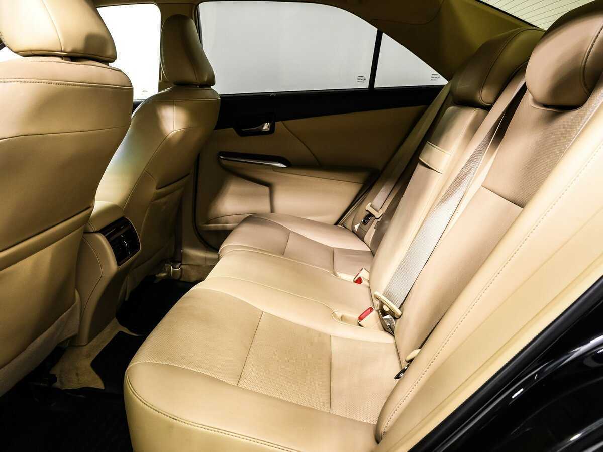 Купить Toyota Camry, 2013, 146 268 км.. Фото: #13