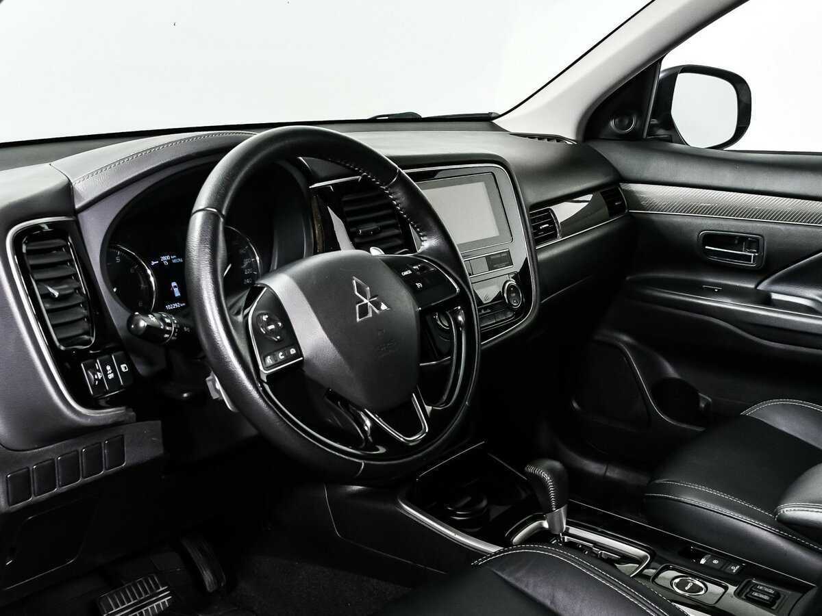 Купить Mitsubishi Outlander, 2019, 102 292 км.. Фото: #9