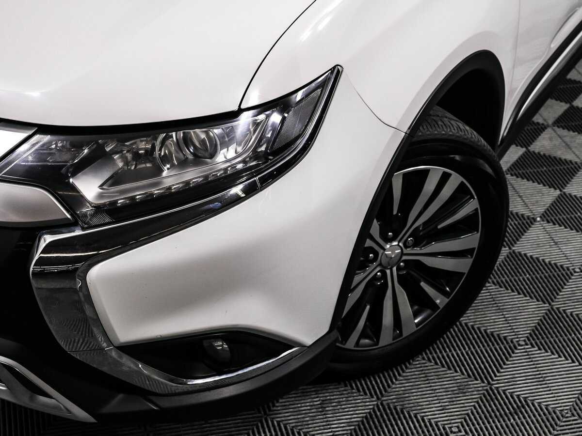 Купить Mitsubishi Outlander, 2019, 102 292 км.. Фото: #11