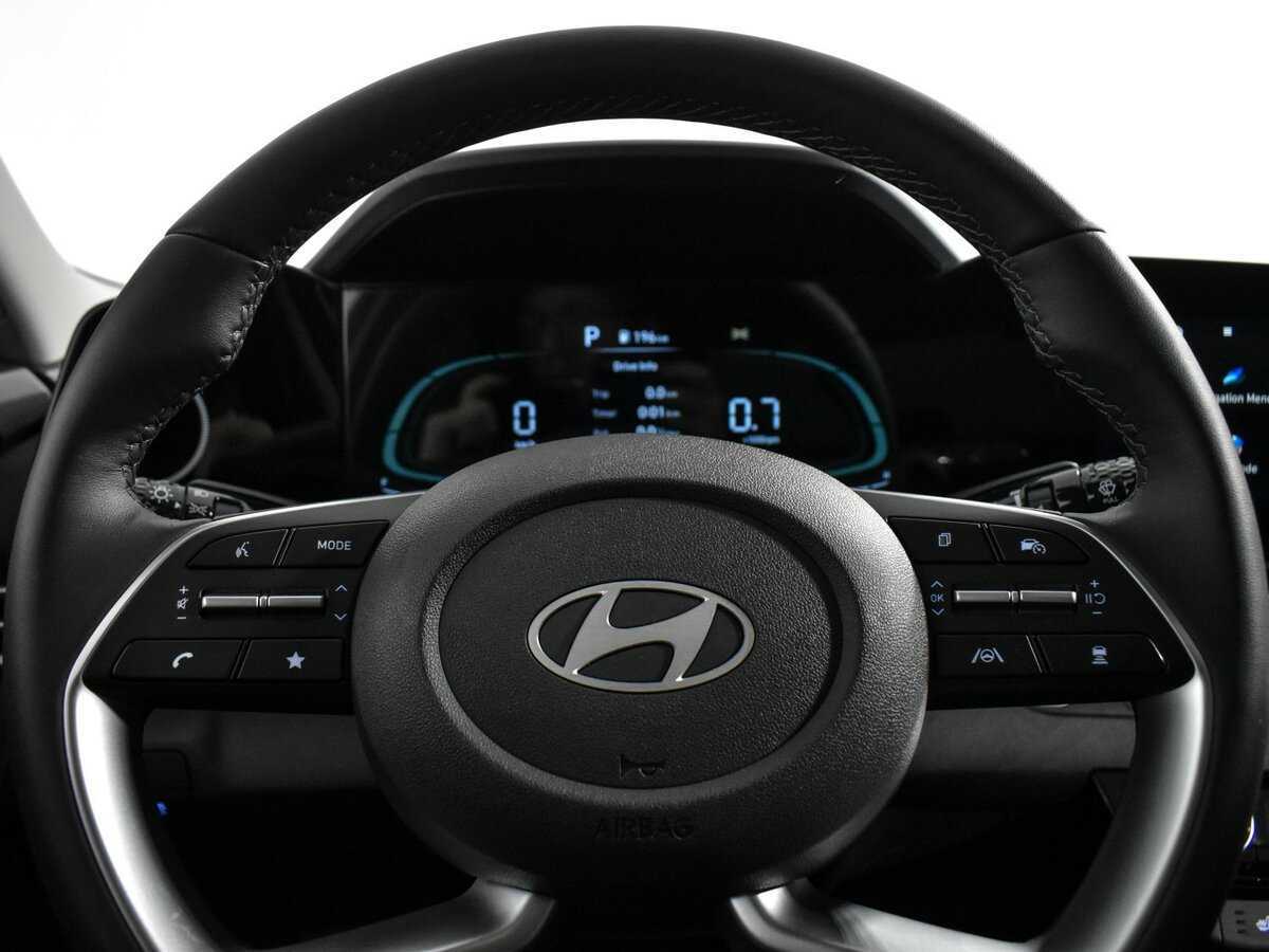 Купить Hyundai Elantra, 2023, 7 476 км.. Фото: #20