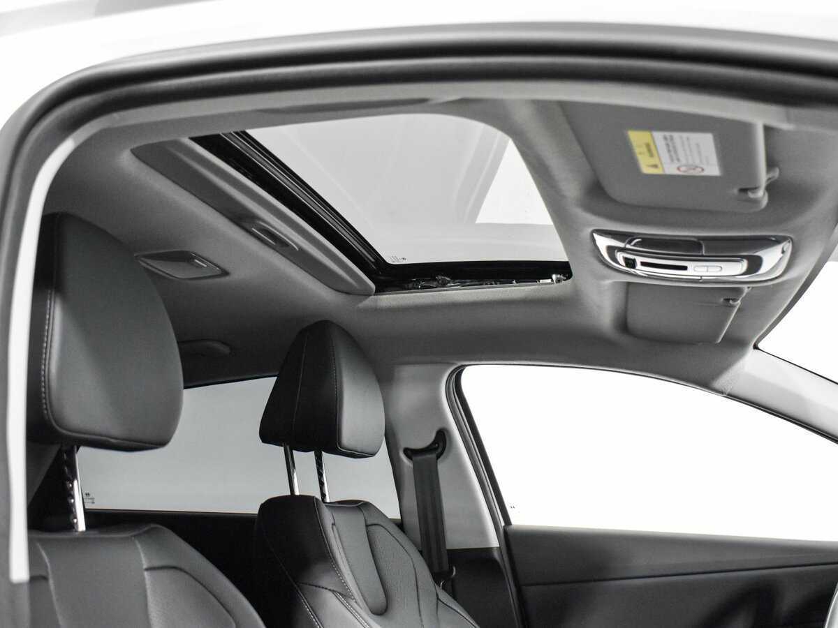 Купить Hyundai Elantra, 2023, 7 476 км.. Фото: #22